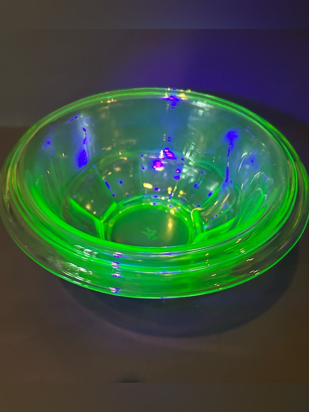 Hazel Atlas Depression Uranium Glass Serving Bowls Rest Well Pattern Set Of 2